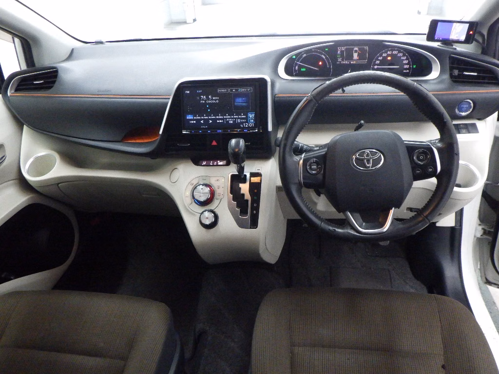 TOYOTA SIENTA