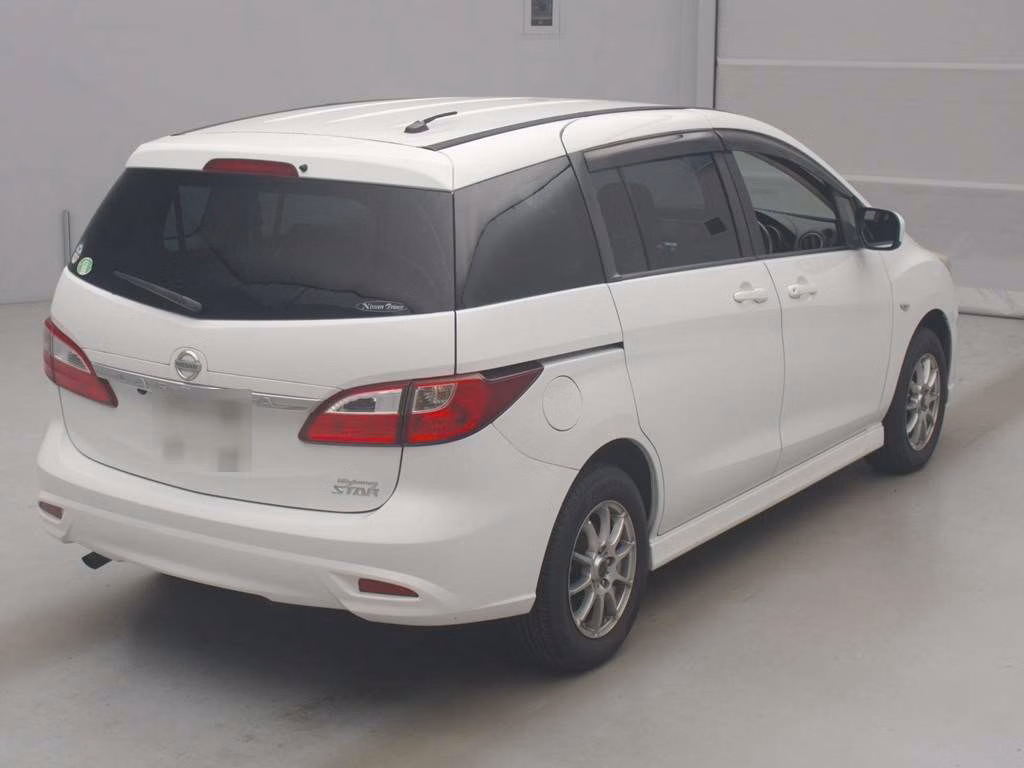 NISSAN LAFESTA