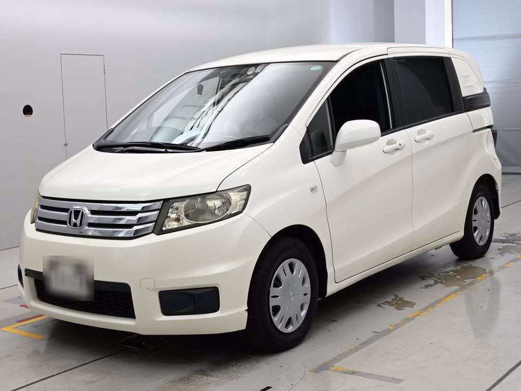 HONDA FREED SPIKE