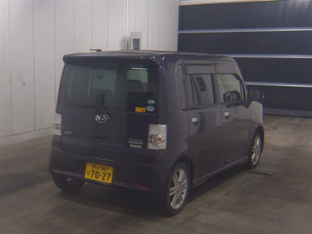 DAIHATSU MOVE CONTE