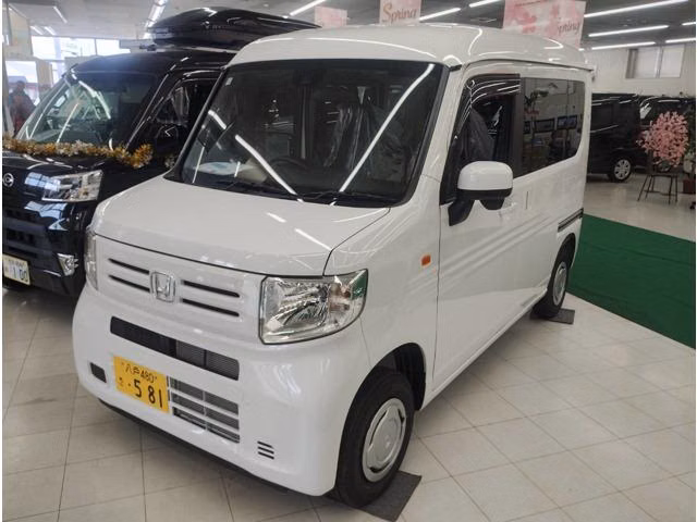 HONDA N-VAN