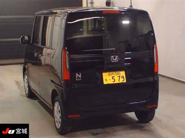 HONDA N-BOX
