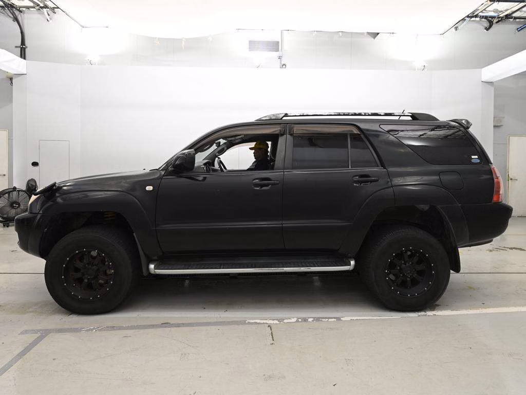 TOYOTA HILUX SURF