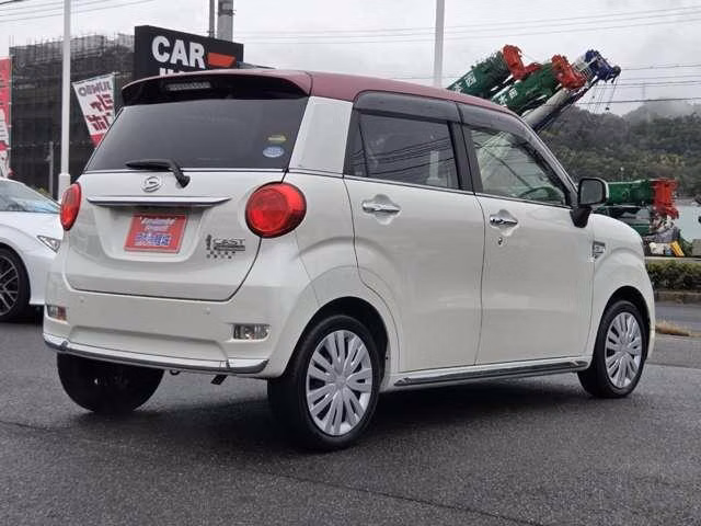 DAIHATSU CAST