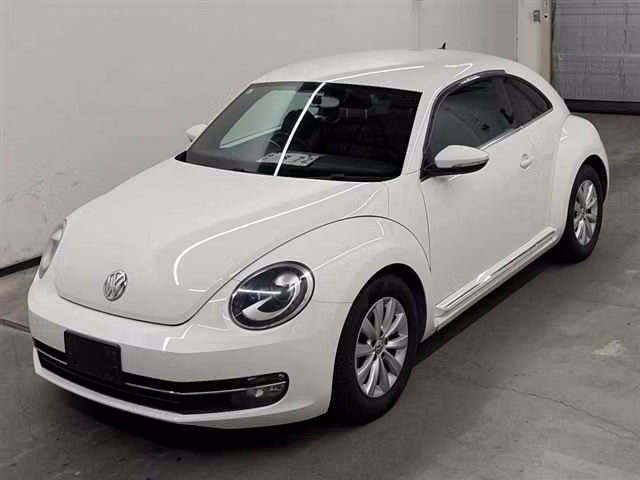VOLKSWAGEN BEETLE