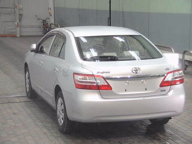 TOYOTA PREMIO
