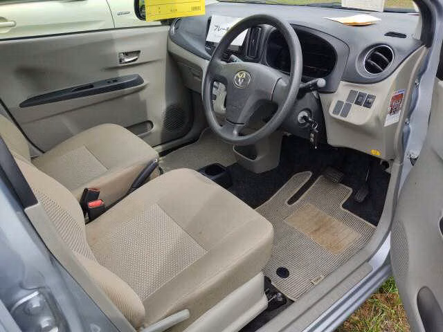 TOYOTA PIXIS EPOCH