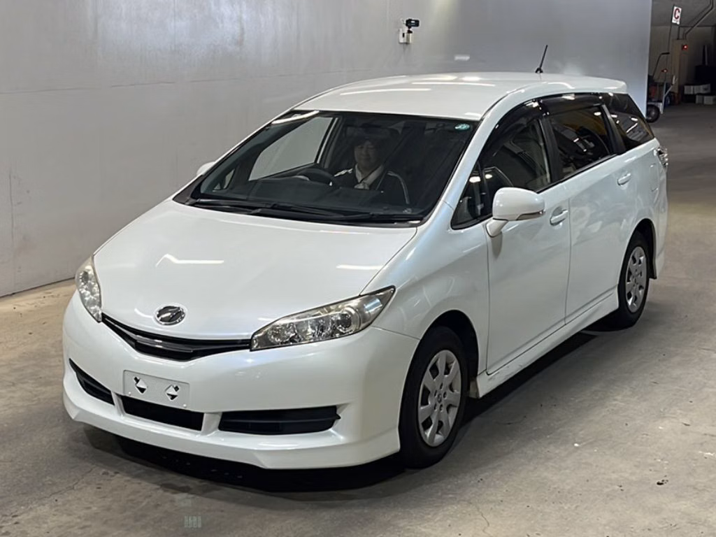 TOYOTA WISH
