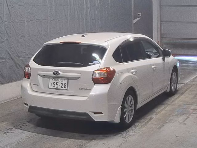 SUBARU IMPREZA