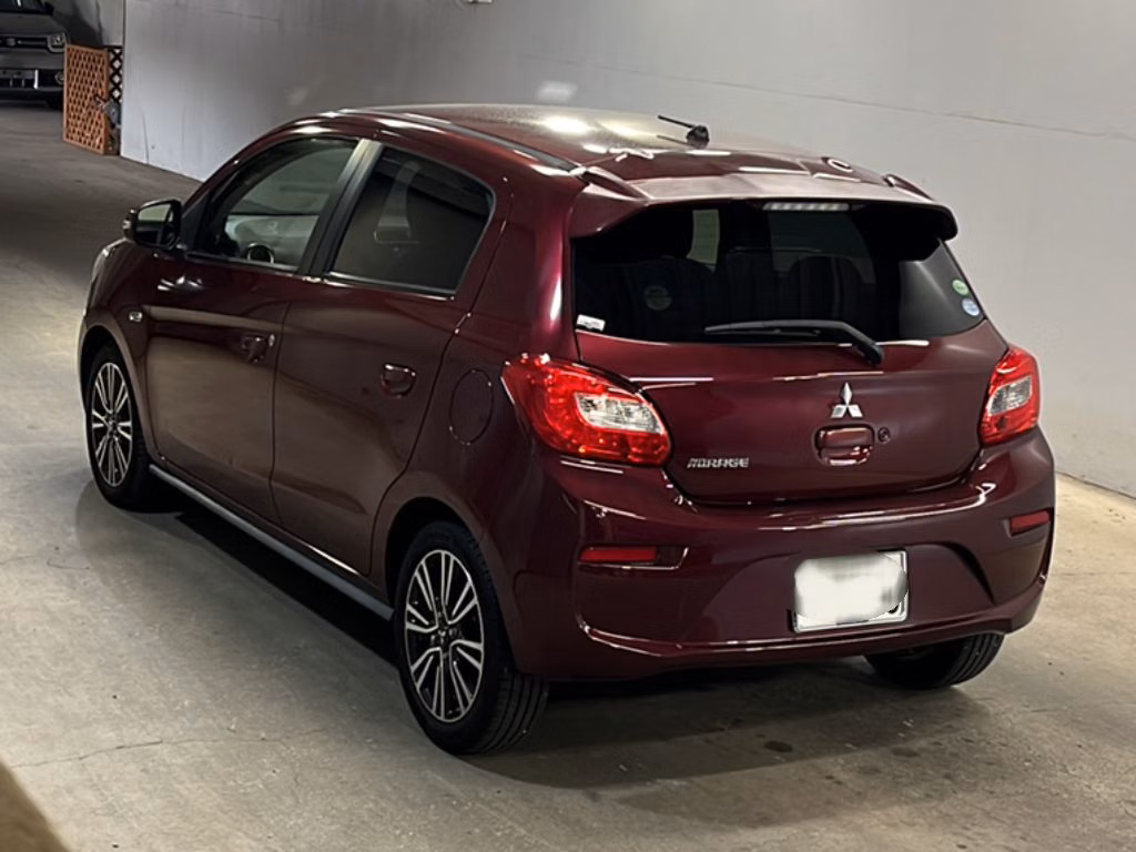 MITSUBISHI MIRAGE