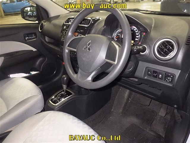 MITSUBISHI MIRAGE