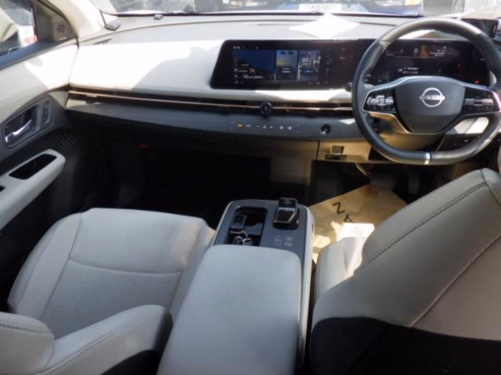 NISSAN ARIYA