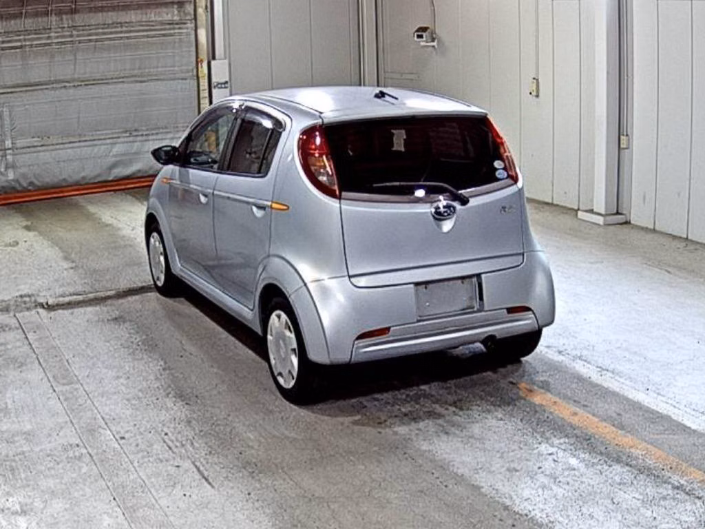 SUBARU R2