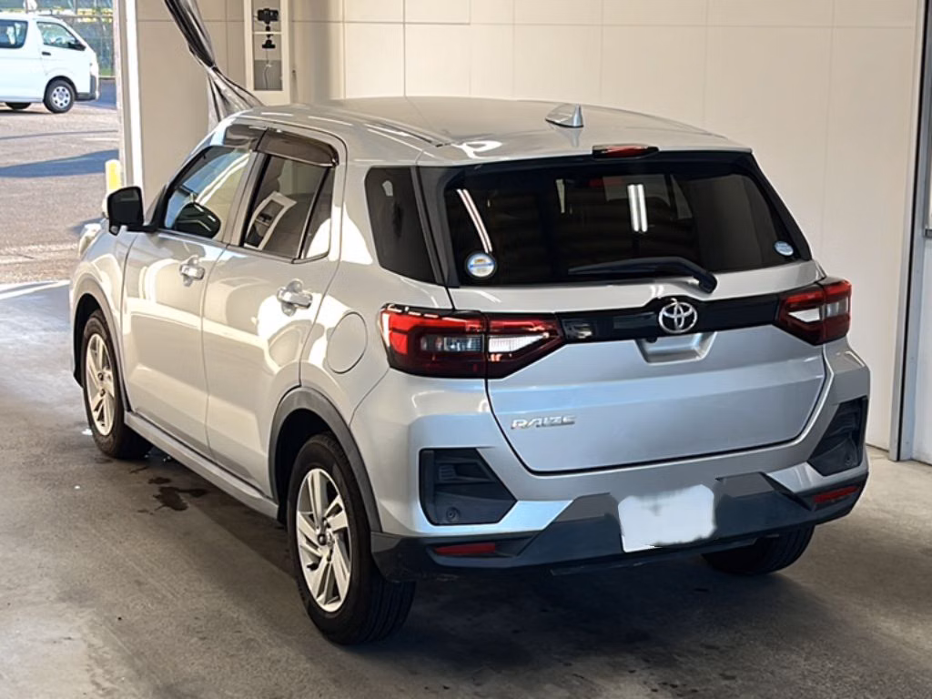 TOYOTA RAIZE