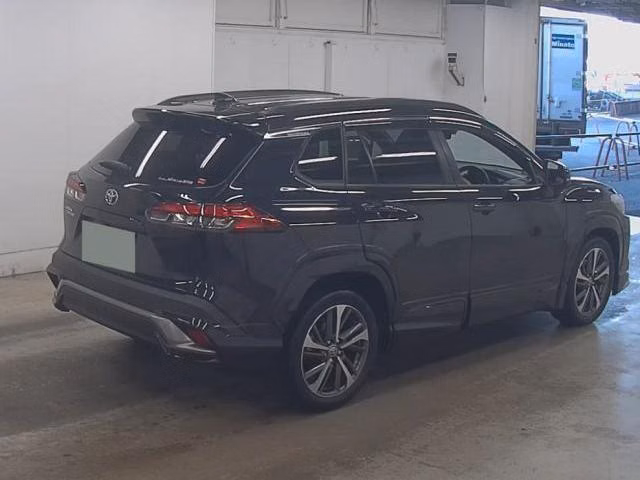 TOYOTA COROLLA CROSS