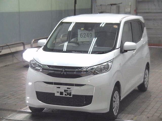 MITSUBISHI EK WAGON