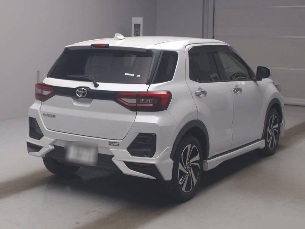 TOYOTA RAIZE