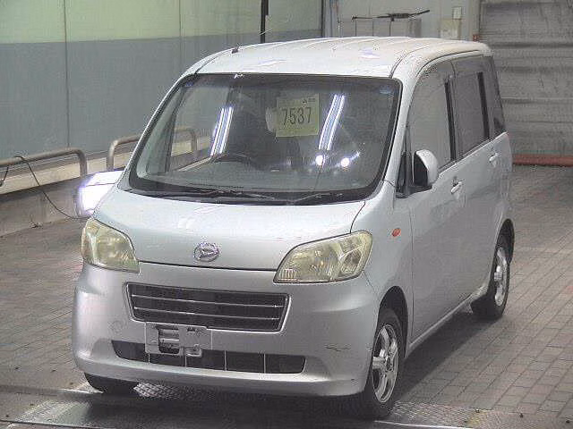 DAIHATSU TANTO EXE