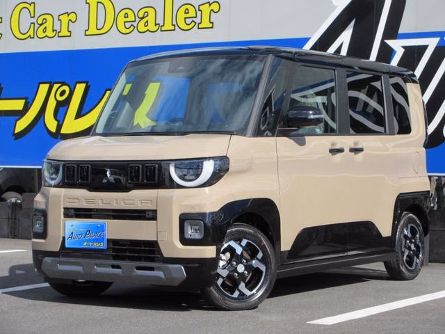 Mitsubishi Delica Mini