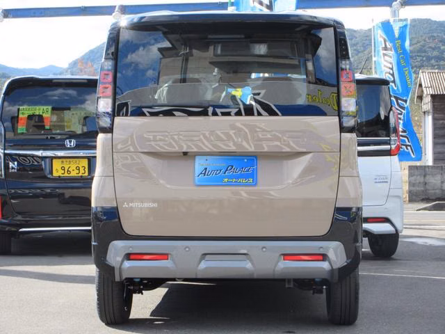 MITSUBISHI DELICA MINI