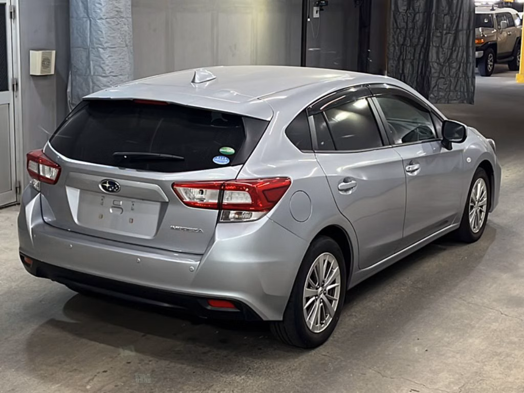 SUBARU IMPREZA