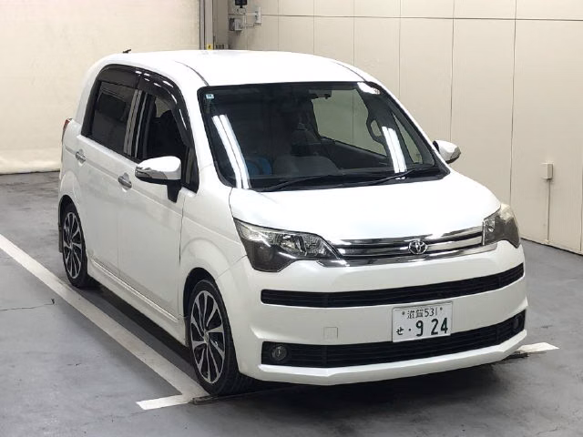 TOYOTA SPADE
