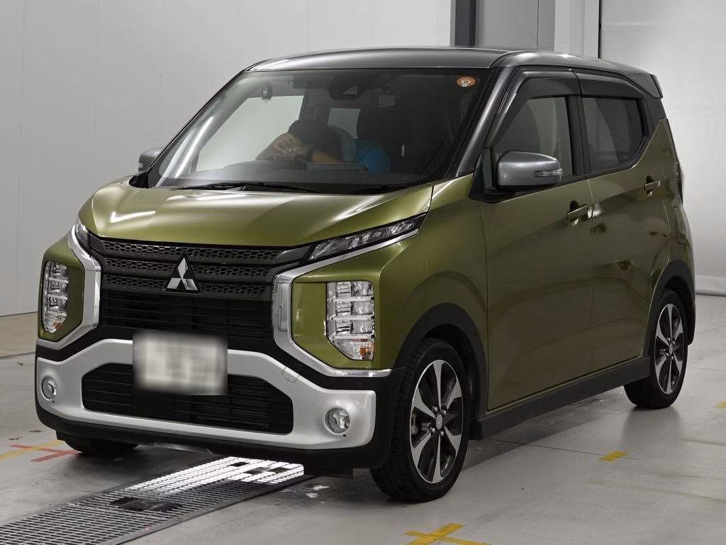 MITSUBISHI EK X