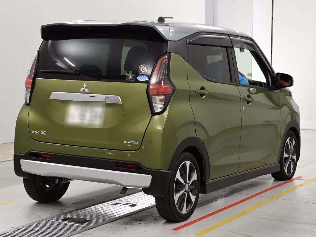MITSUBISHI EK X
