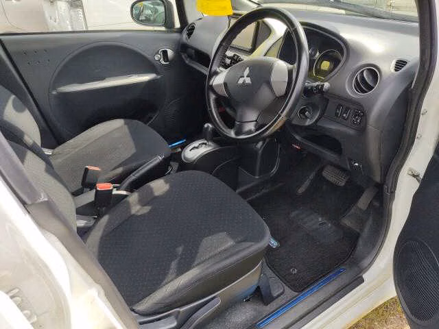 MITSUBISHI I-MIEV