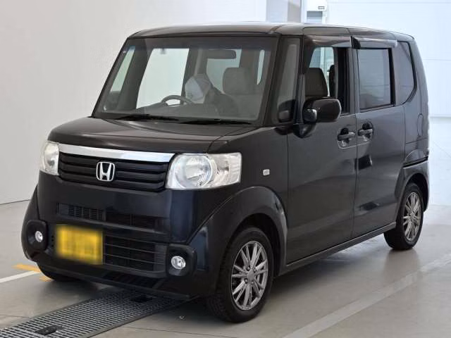 HONDA N-BOX+