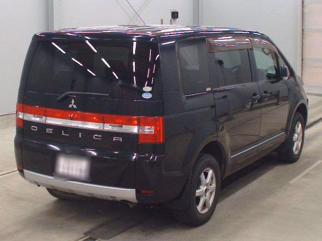 MITSUBISHI DELICA D:5