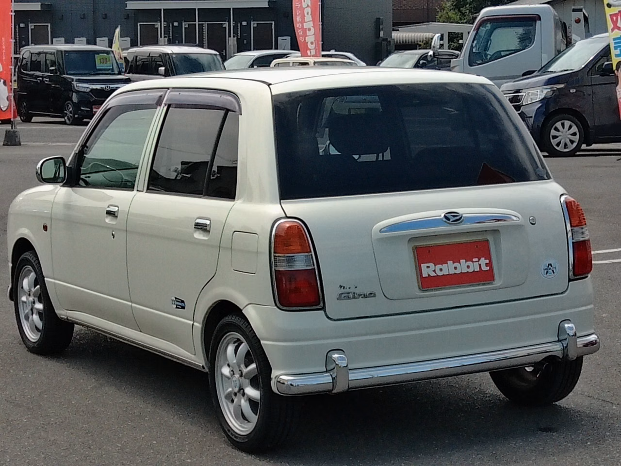 DAIHATSU MIRA GINO