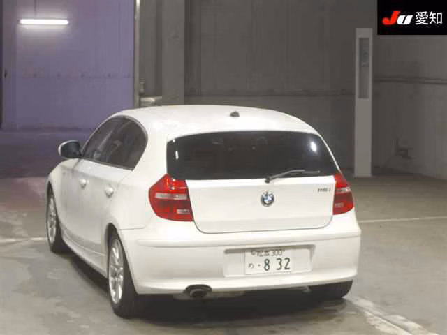 BMW 1-SERIES