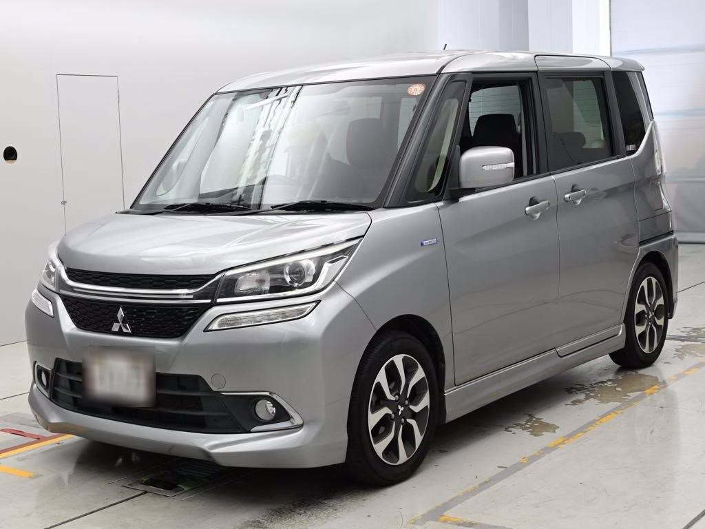 MITSUBISHI DELICA D:2