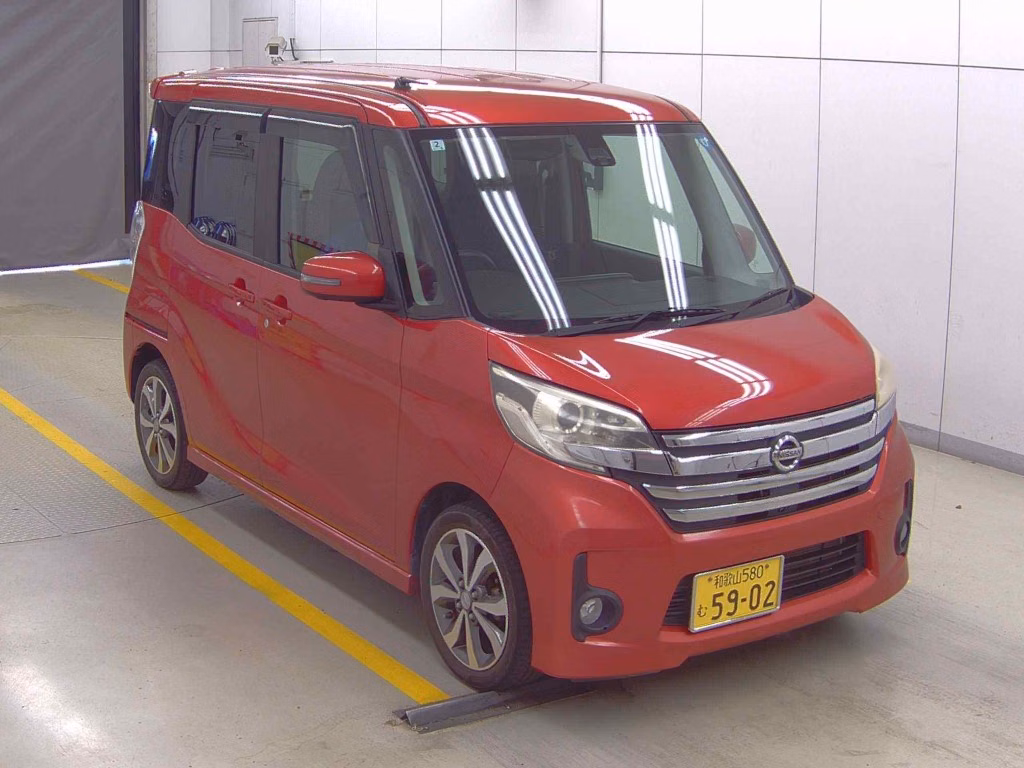 NISSAN DAYZ ROOX