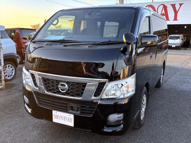 Nissan NV350 Caravan