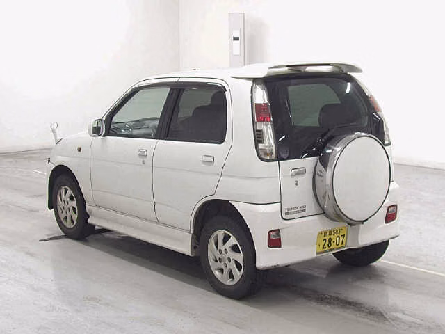 DAIHATSU TERIOS KID