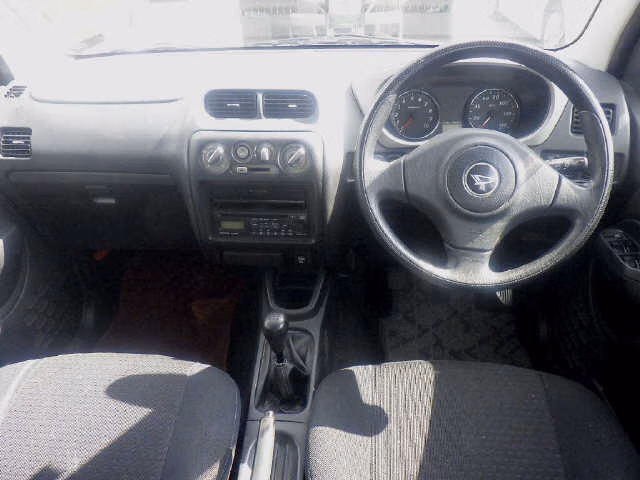 DAIHATSU TERIOS KID