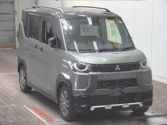 MITSUBISHI DELICA MINI