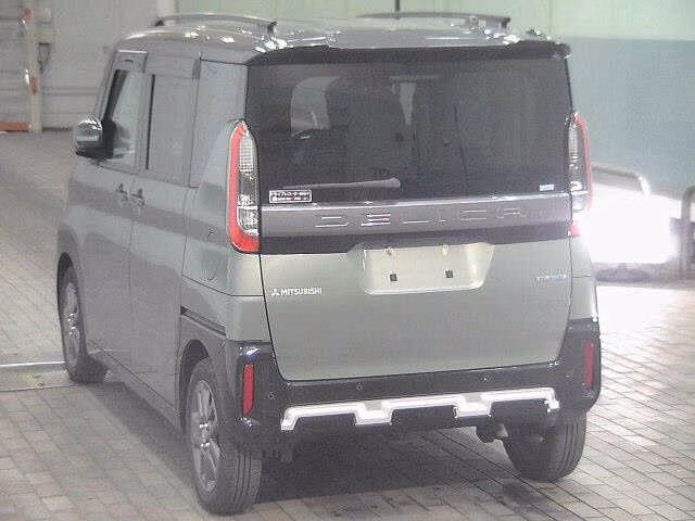 MITSUBISHI DELICA MINI