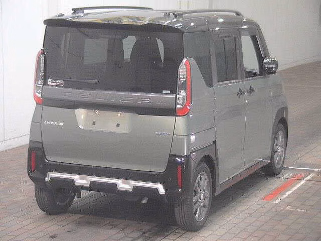 MITSUBISHI DELICA MINI