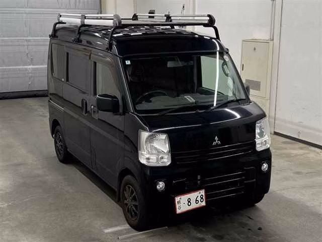 MITSUBISHI MINICAB