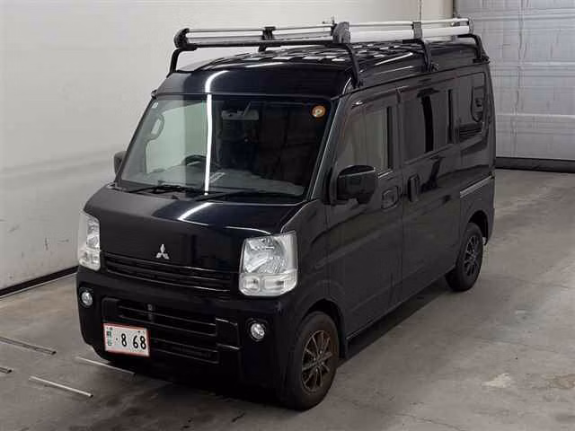 MITSUBISHI MINICAB