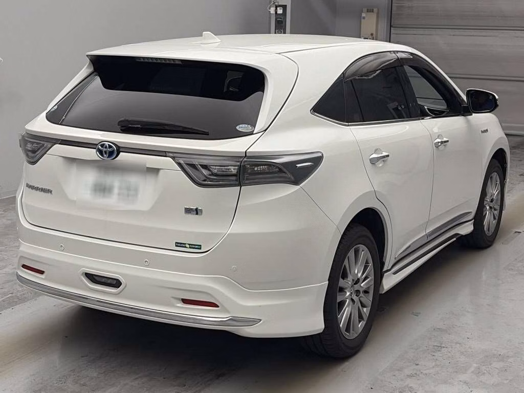 TOYOTA HARRIER