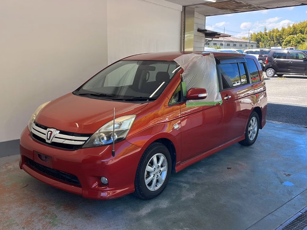 TOYOTA ISIS