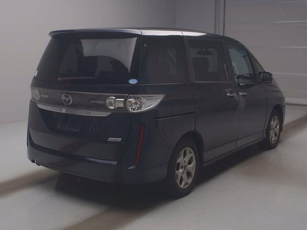 MAZDA BIANTE
