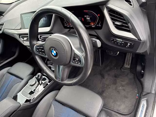 BMW 1-SERIES