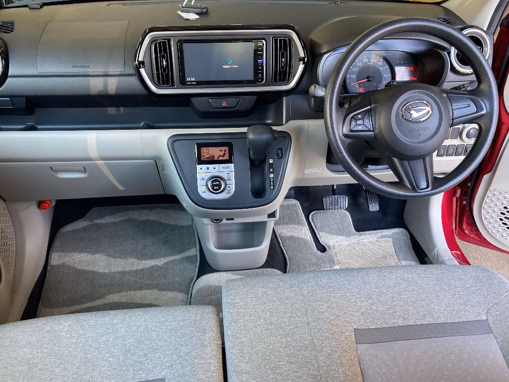 DAIHATSU BOON