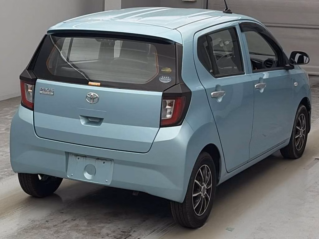 TOYOTA PIXIS EPOCH