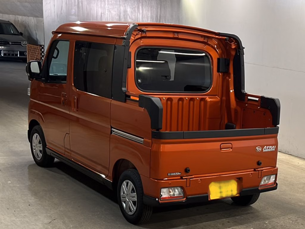DAIHATSU ATRAI